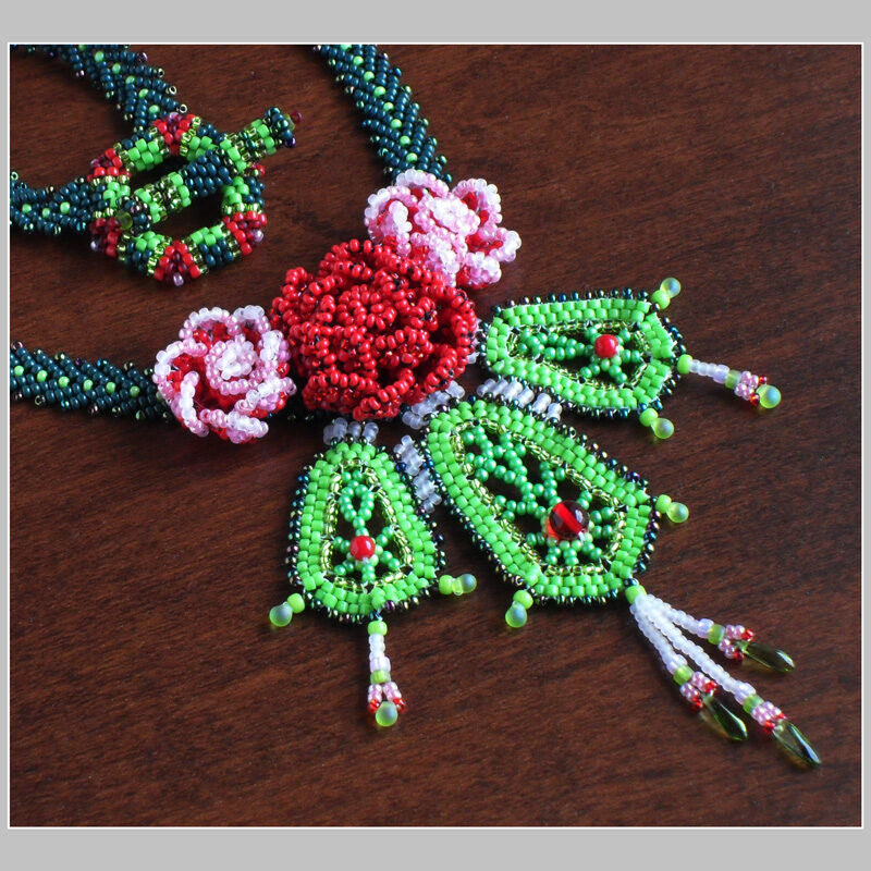 Hidden Rose Garden Necklace 04f Hidden Rose Garden Necklace