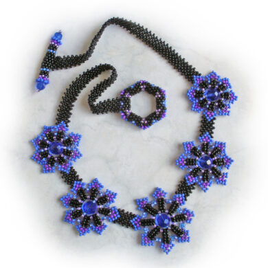 Violet-Blue Black Star Necklace
