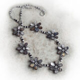Natural Shell Daisy Flower Necklace