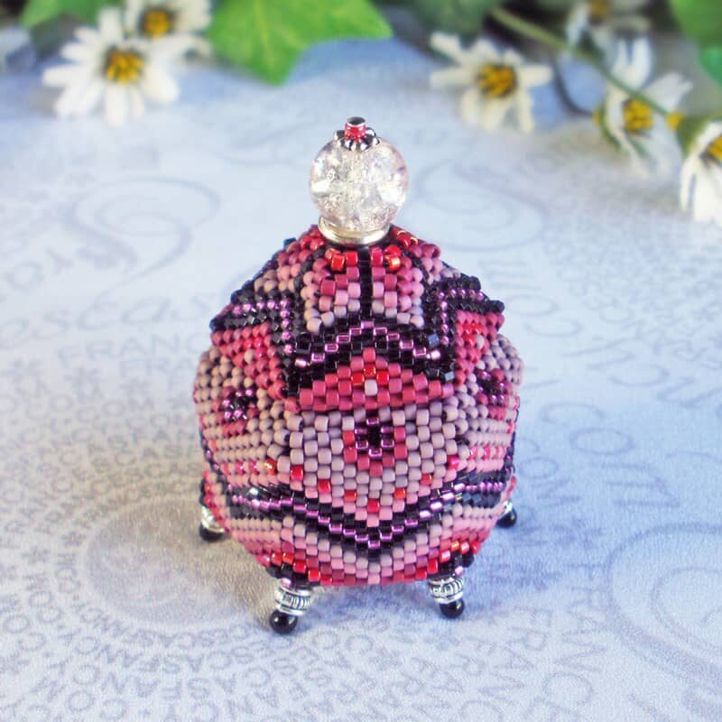 Beaded-Box-Hex-Mulberry-04fx Beaded hexagon box in mulberry red and purple colors