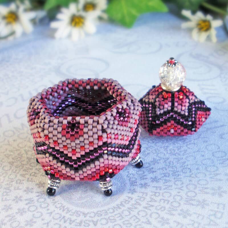 Beaded-Box-Hex-Mulberry-14fx Beaded hexagon box in mulberry red and purple colors